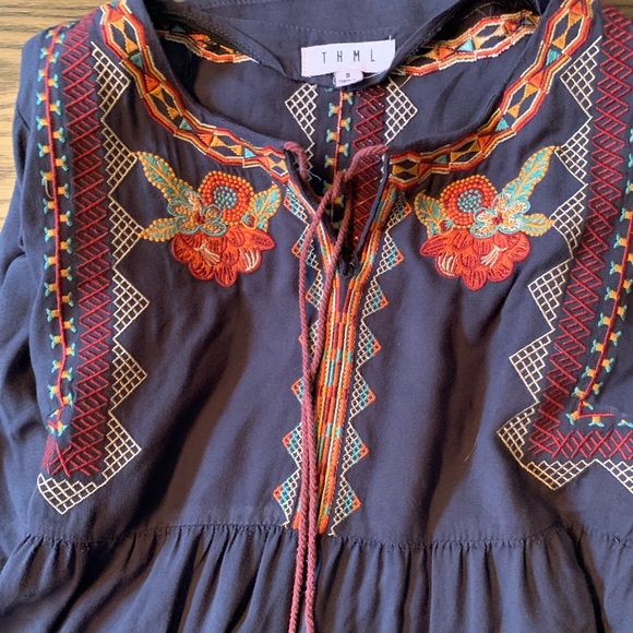THML Gray Embroidered Tunic Dress Small - Picture 6 of 6